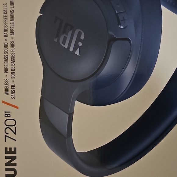 New JBL Tune 720BT- Wireless Over-Ear Headphones 76H Foldable Lightweight Blue - Picture 10 of 12